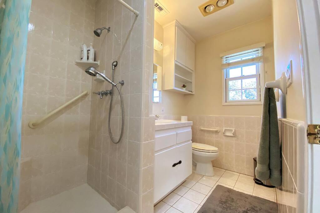 Hébergement de vacances Spacious Family Oasis In Silicon 5mins To Lax